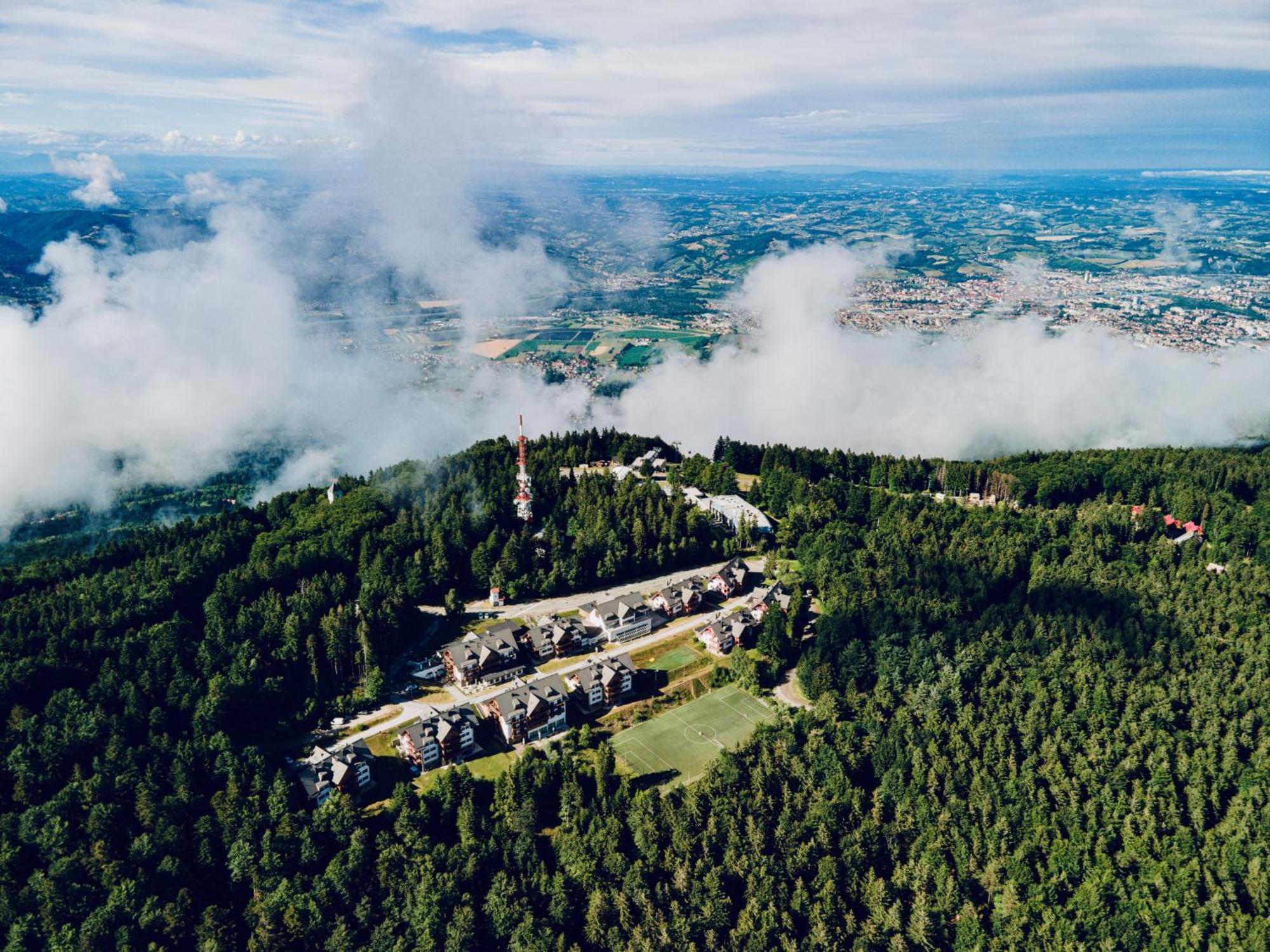Pohorje Village Wellbeing Resort - Wellness & Spa Hotel Bolfenk 마리보르 외부 사진